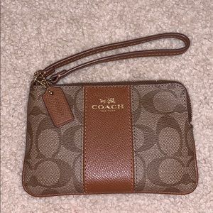 coach wristlet NWOT